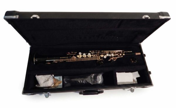 Jupiter saxophone hardback case with saxophone